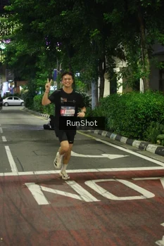 Runner Photo 4203382