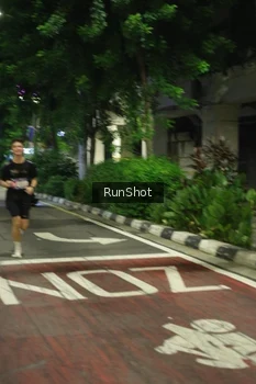 Runner Photo 4203383