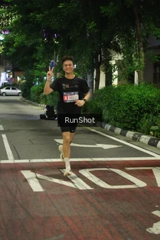 Runner Photo 4203387