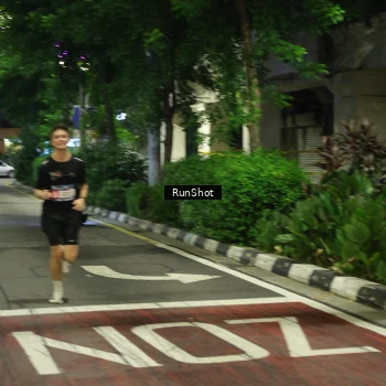Runner Photo 4203389