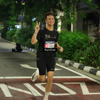Runner Photo 4203413
