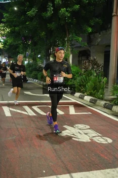 Runner Photo 4203507