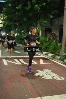 Runner Photo 4203519