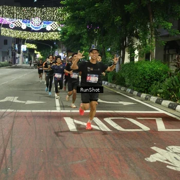 Runner Photo 4203568