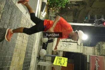 Runner Photo 4203697