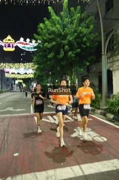 Runner Photo 4203703