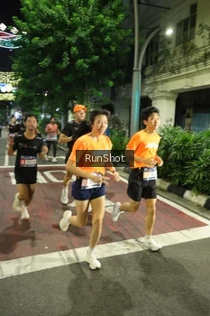 Runner Photo 4203709