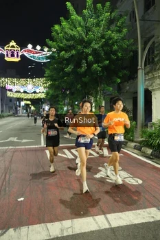 Runner Photo 4203718