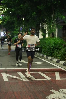 Runner Photo 4203858