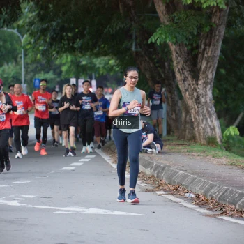 Runner Photo 42041