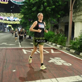 Runner Photo 4204290