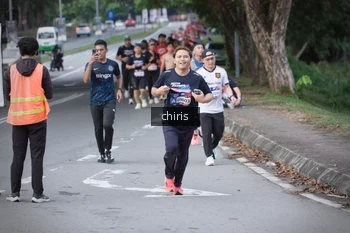 Runner Photo 42043
