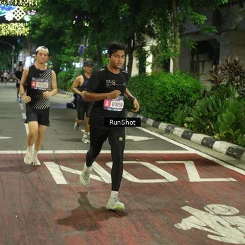 Runner Photo 4204312
