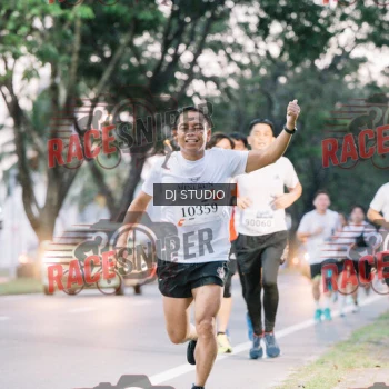 Runner Photo 420438