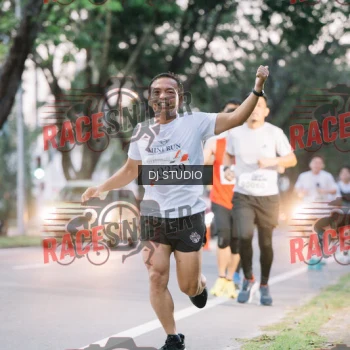 Runner Photo 420446