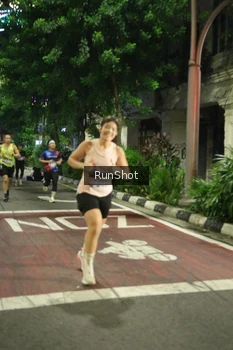 Runner Photo 4204592