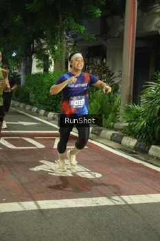 Runner Photo 4204616