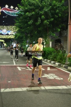 Runner Photo 4204629