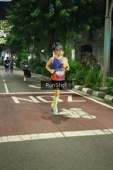 Runner Photo 4204993