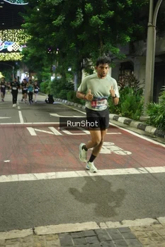 Runner Photo 4205106