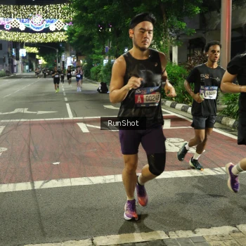 Runner Photo 4205171