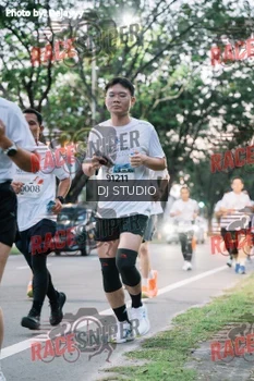 Runner Photo 420518