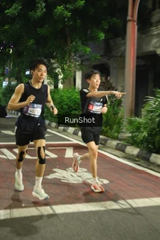 Runner Photo 4205249