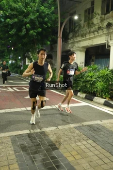 Runner Photo 4205282