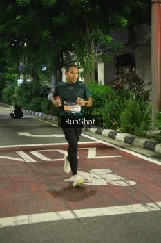 Runner Photo 4205290