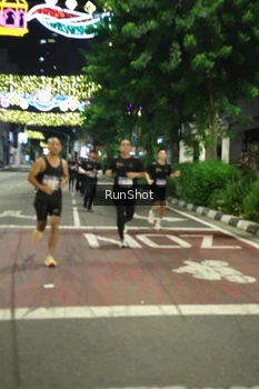 Runner Photo 4205307
