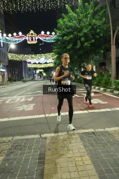 Runner Photo 4205418