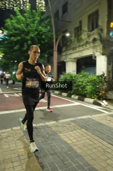 Runner Photo 4205424