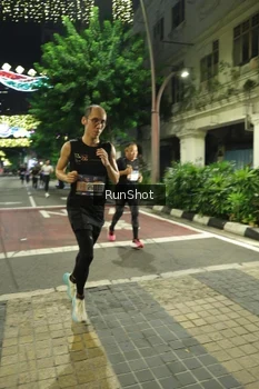 Runner Photo 4205432