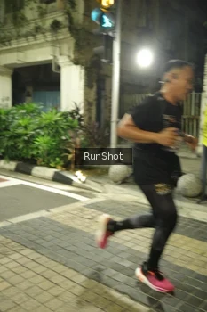 Runner Photo 4205441