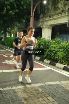 Runner Photo 4205559