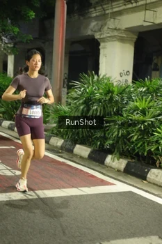 Runner Photo 4205592