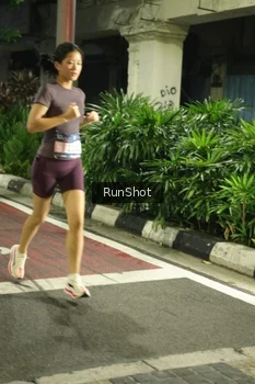 Runner Photo 4205597