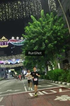 Runner Photo 4205643