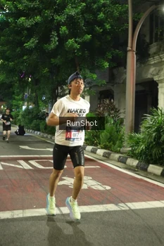 Runner Photo 4205667