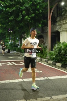 Runner Photo 4205672