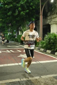 Runner Photo 4205679