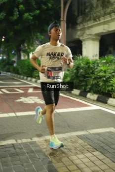 Runner Photo 4205685