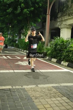Runner Photo 4205692