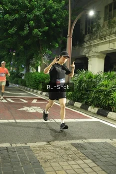 Runner Photo 4205704