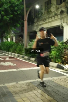 Runner Photo 4205720
