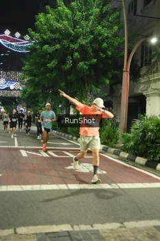 Runner Photo 4205727