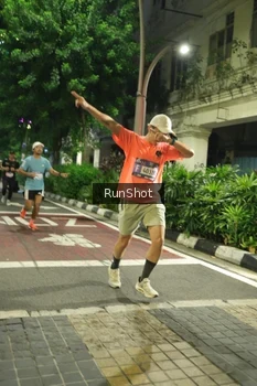 Runner Photo 4205742