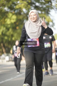 Runner Photo 4205836