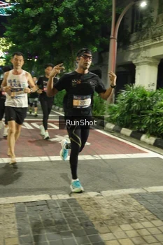 Runner Photo 4205838