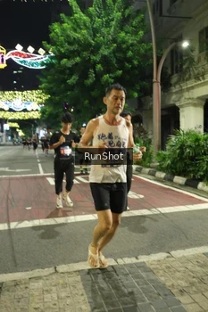 Runner Photo 4205851